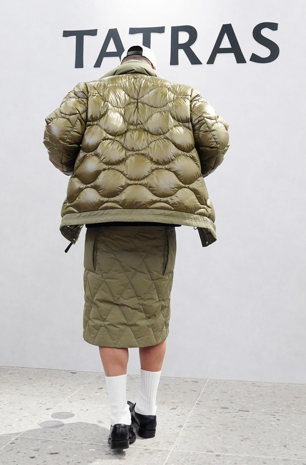 「TATRAS　銀座店」プレビューイベントでフォトコールに臨む関口メンディー（撮影・江口和貴）