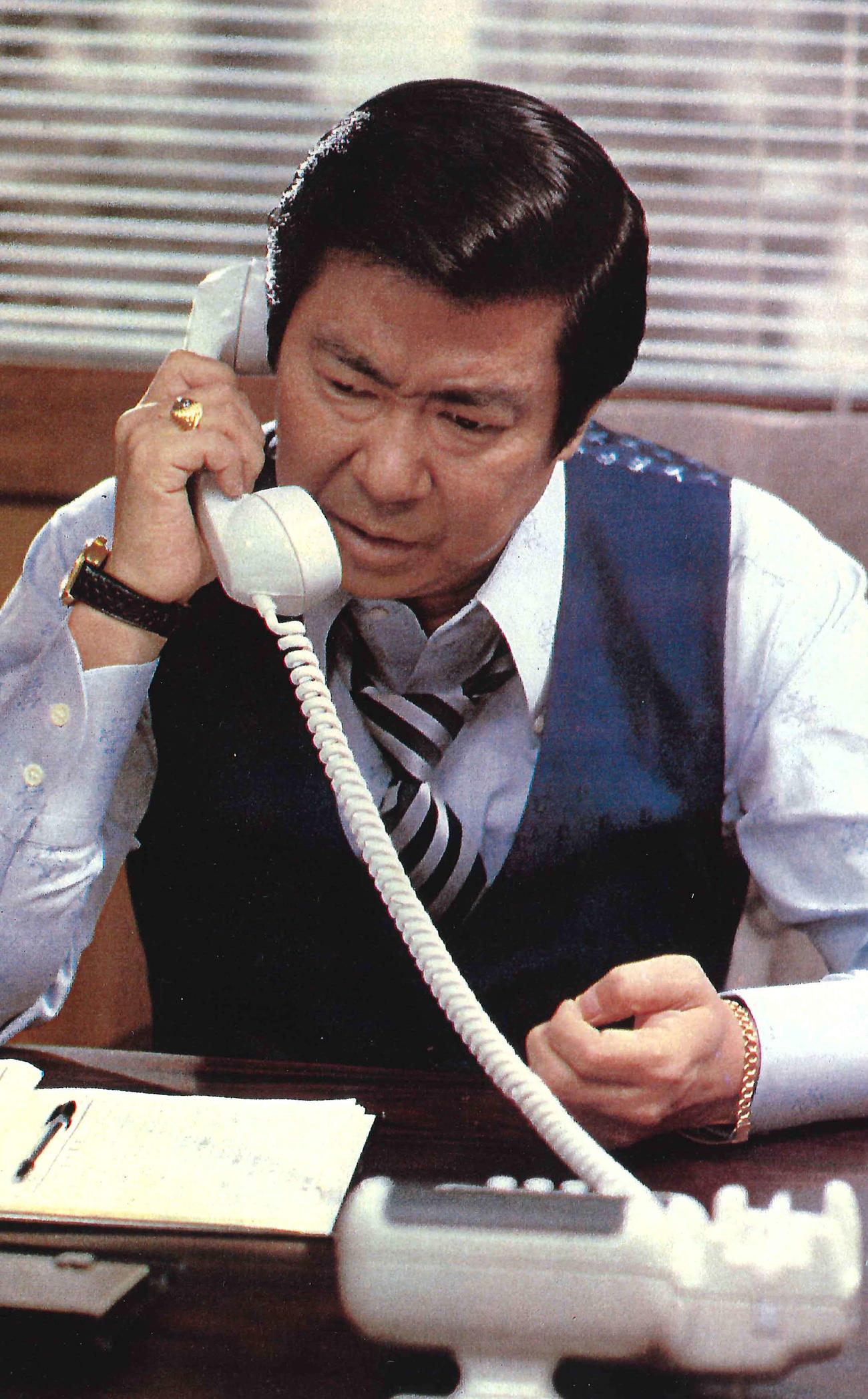 木暮謙三課長を演じた石原裕次郎さん