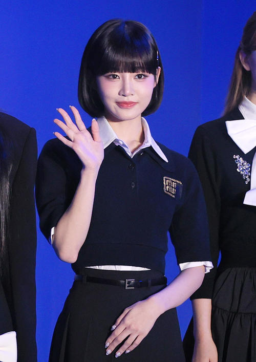 SHIZUKU（撮影・上山淳一）