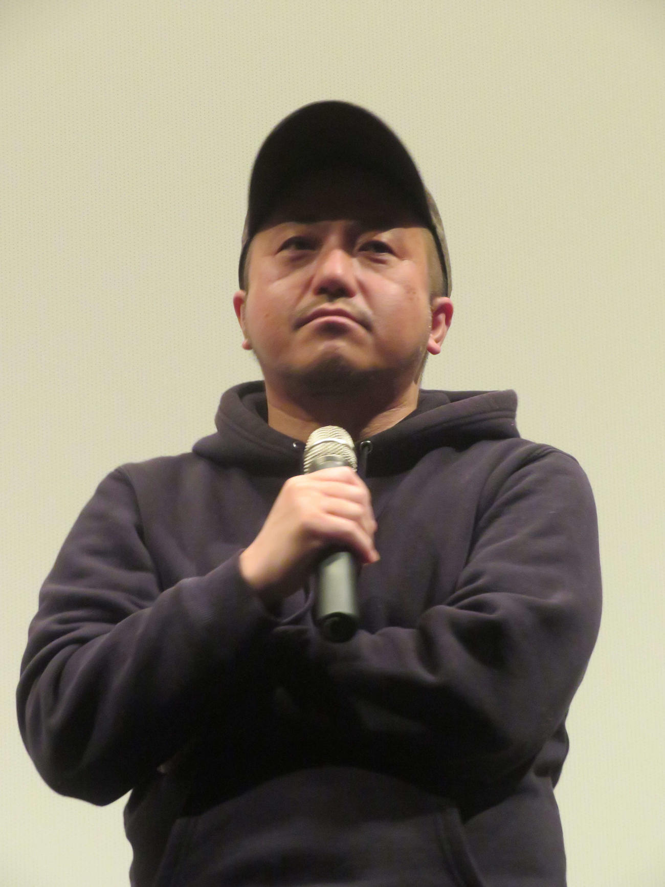 映画「十一人の賊軍」の上映後「侍タイムスリッパー」の安田淳一監督とトークイベントで対談した白石和彌監督（撮影・村上幸将）