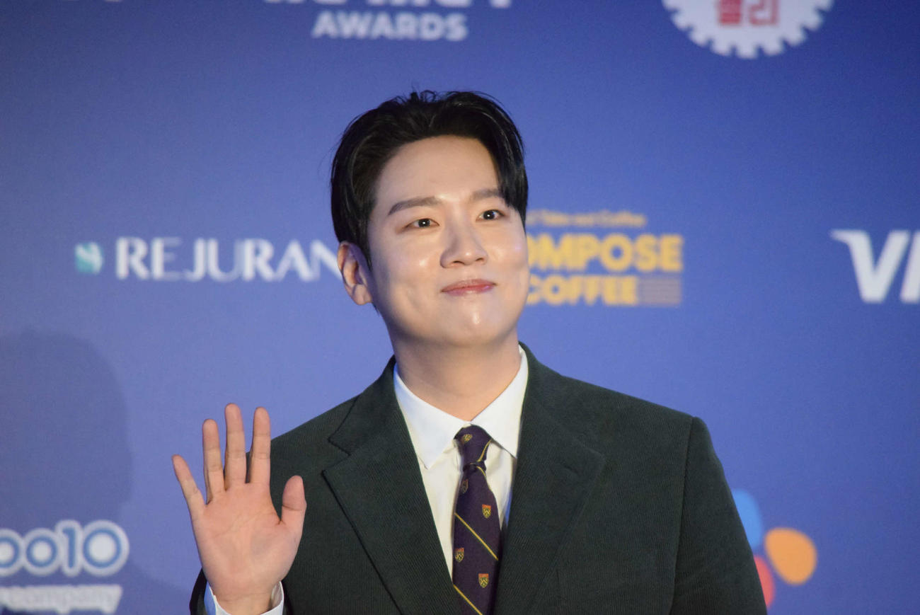 MAMA AWARDS2日目のレッドカーペットに登場したハンヘ（撮影・阪口孝志）