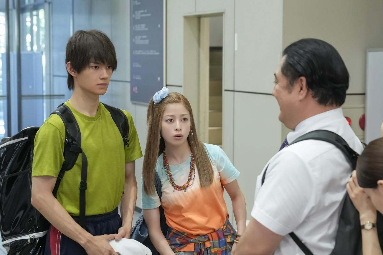 NHK連続テレビ小説「おむすび」の1場面（C）NHK