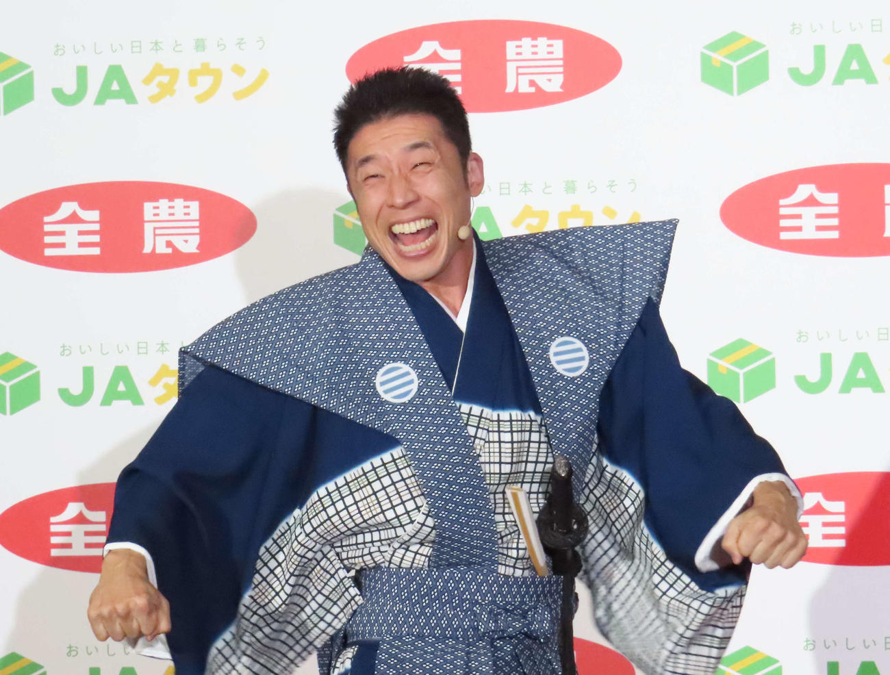 「和牛消費喚起キャンペーン」発表会に出席したなかやまきんに君