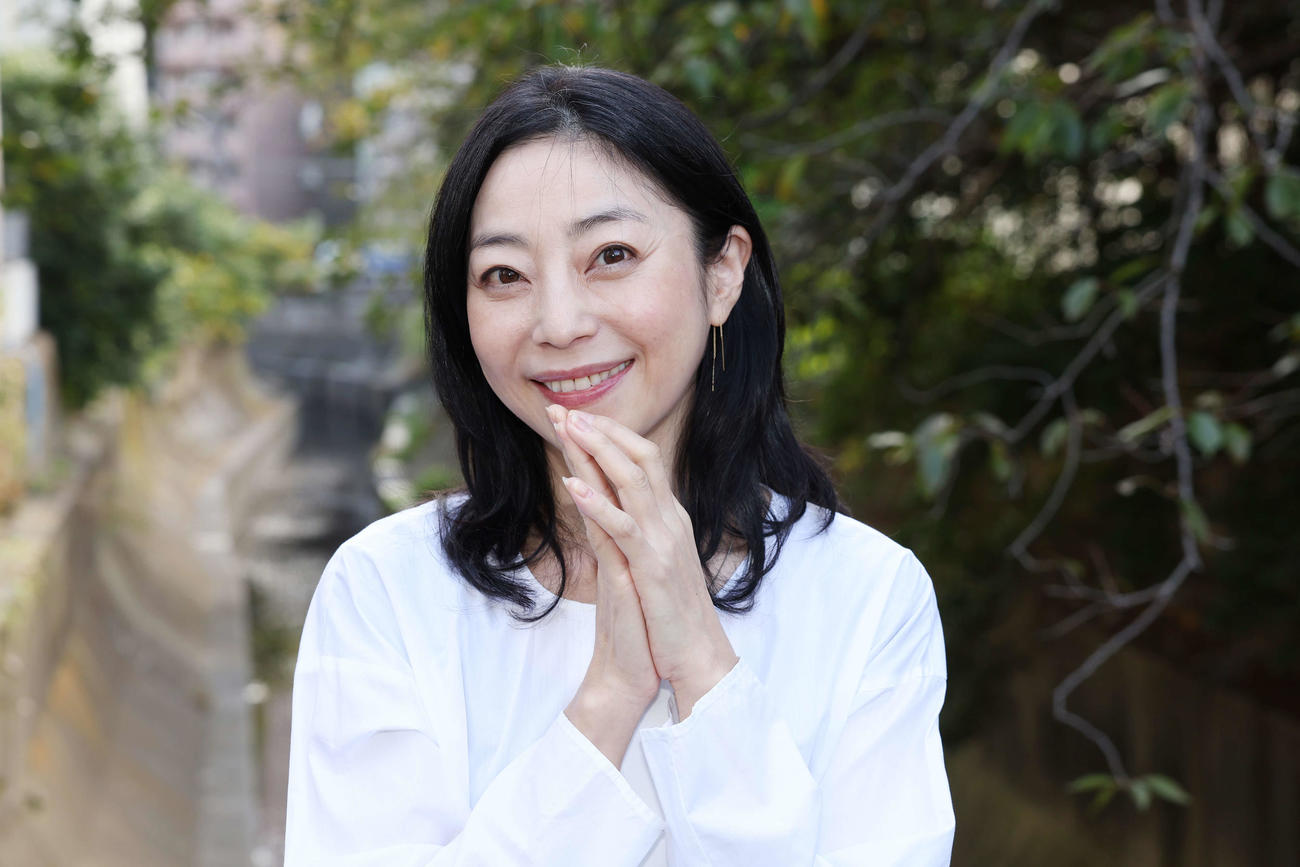 ふんわりとした優しい笑顔を見せる田中里衣（撮影・宮地輝）