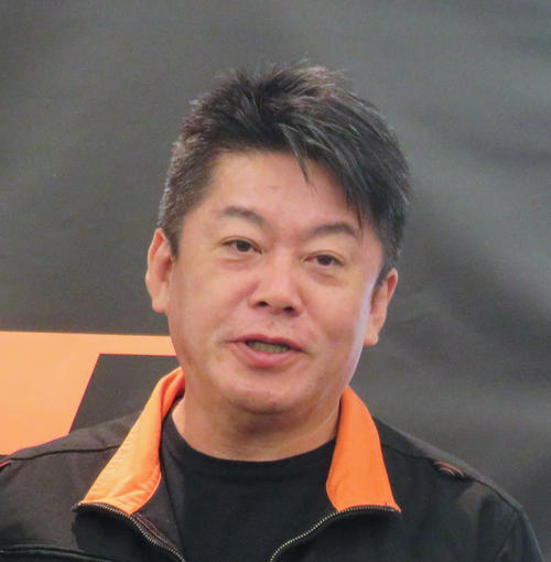 堀江貴文氏「京大なんか行くのバカ」京大卒女性文芸評論家に「俺ずっと言い続けてんだけど」