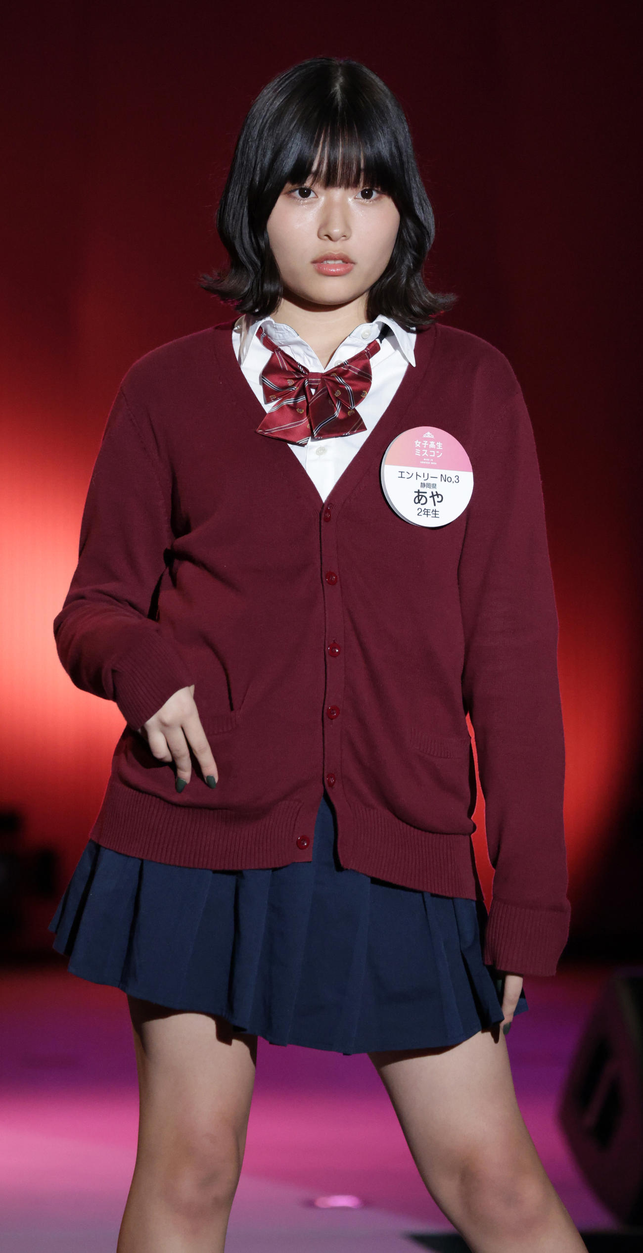 女子高生ミスコンファイナリストのあやさん（撮影・中島郁夫）