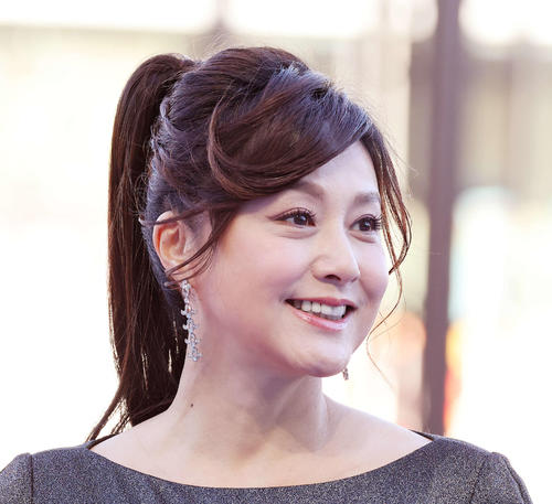 藤原紀香、連日の前向きコメント「切り替え」「リセット」　事務所破産に夫愛之助の負傷