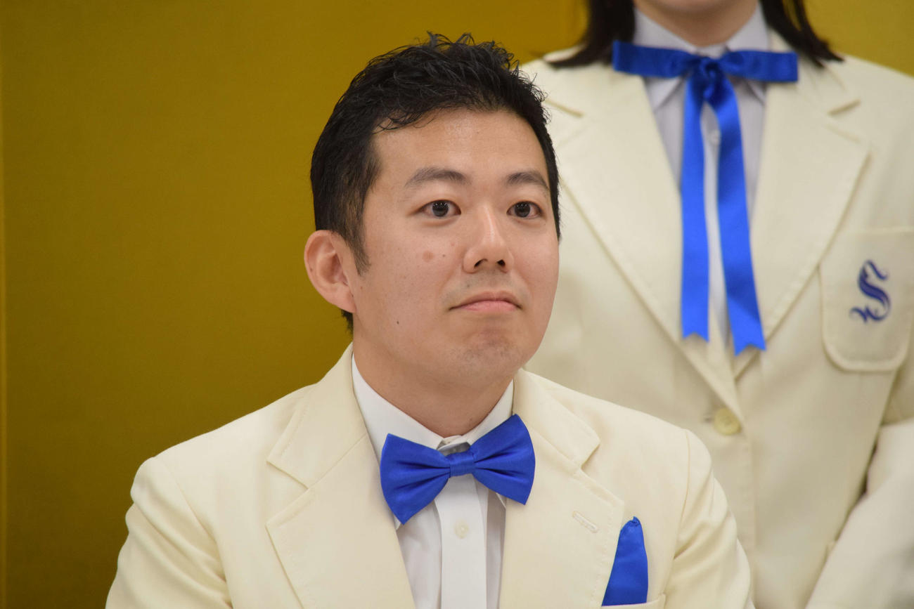 「初笑い！松竹新喜劇　新春お年玉公演」の取材会に出席した藤山扇治郎（撮影・阪口孝志）