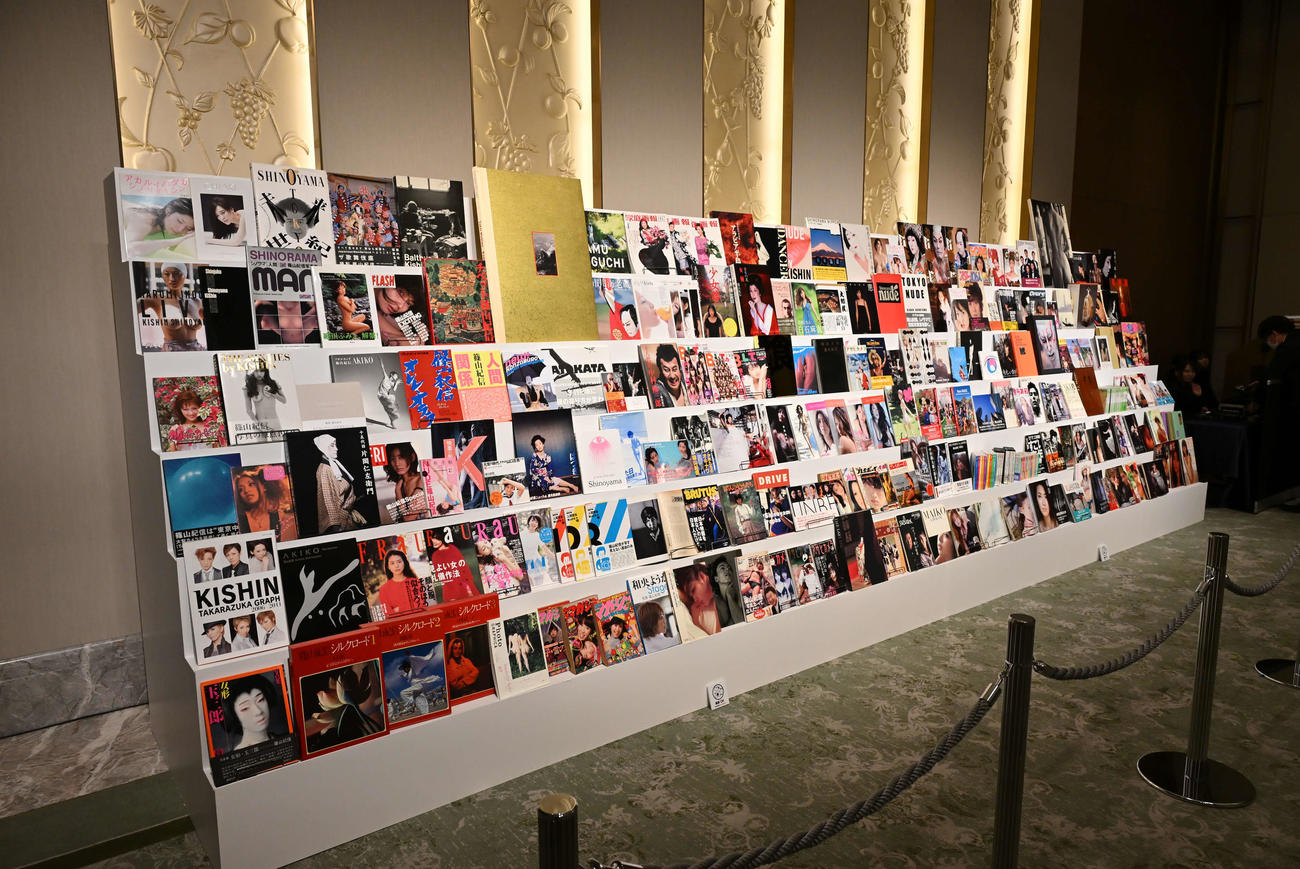 「篠山紀信先生を偲ぶ会」で展示された篠山さんの作品（C）「篠山紀信先生を偲ぶ会」実行委員会