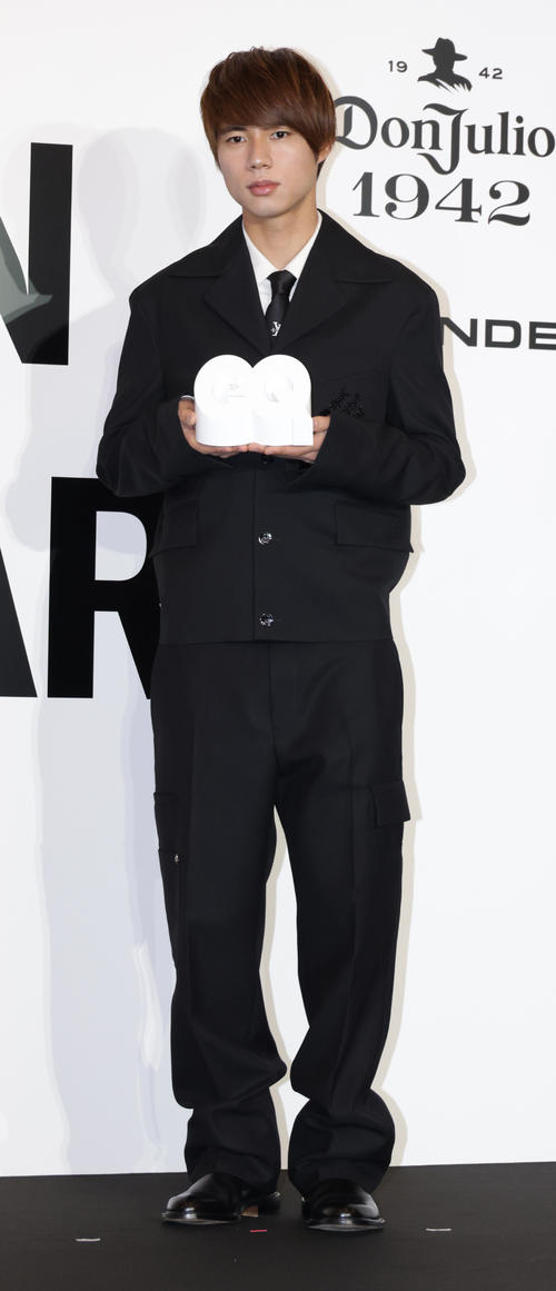 「GQ MEN OF THE YEAR 2024」ベスト・アスリート賞を受賞した堀米（撮影・中島郁夫）