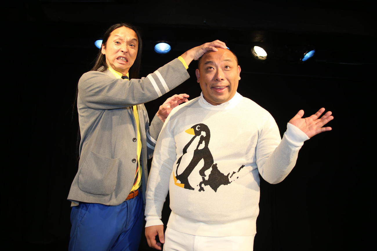 トム・ブラウンの布川ひろき（左）とみちお（2023年撮影）