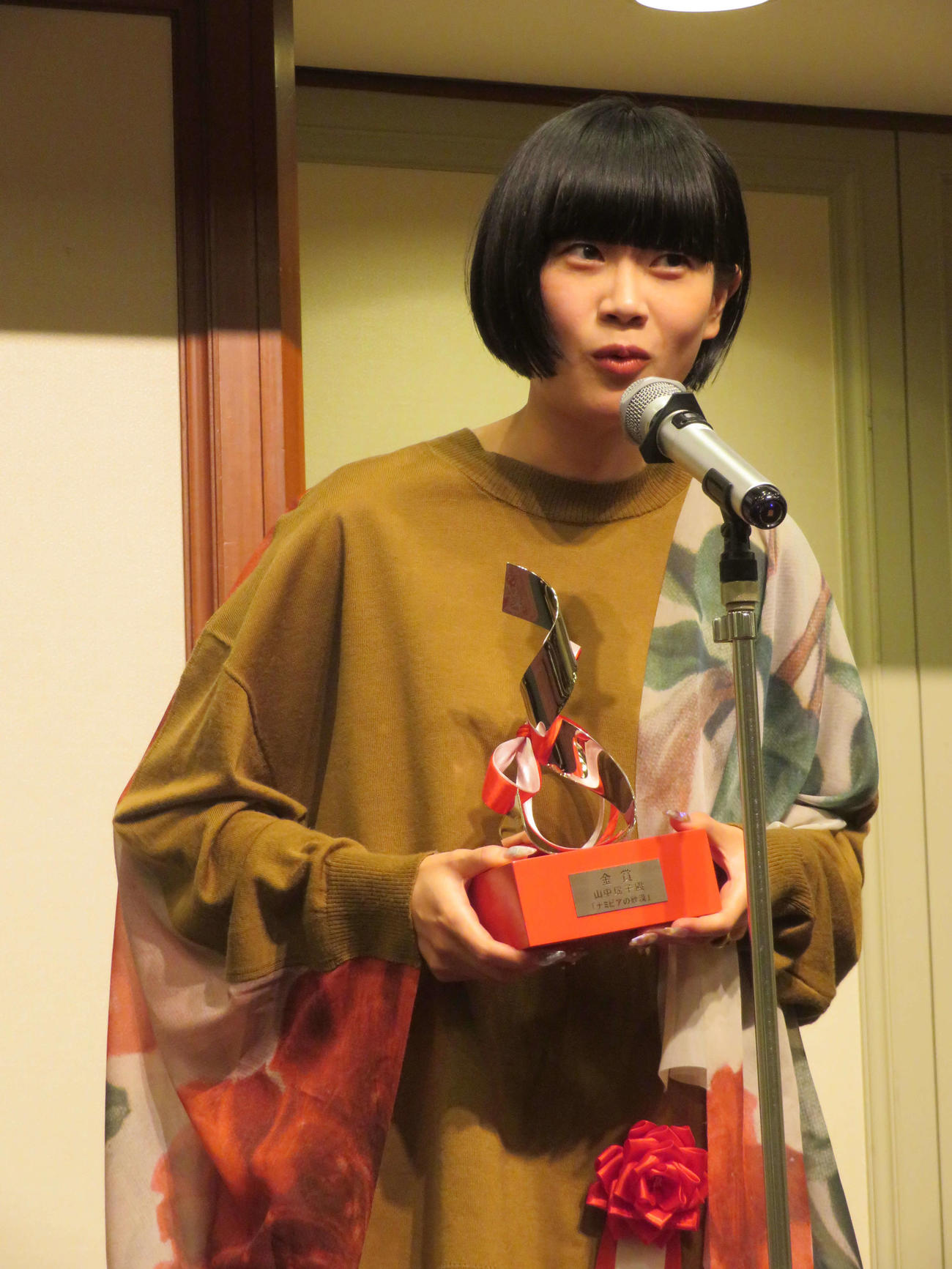 第29回「新藤兼人賞」授賞式に登壇した金賞の山中瑶子監督（撮影・村上幸将）