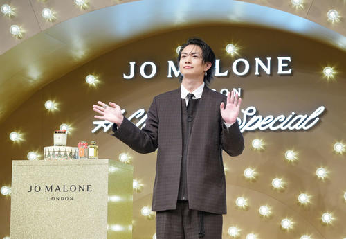 矢田亜希子、桜田通らフォトコール「JO MALONE LONDON」期間限定