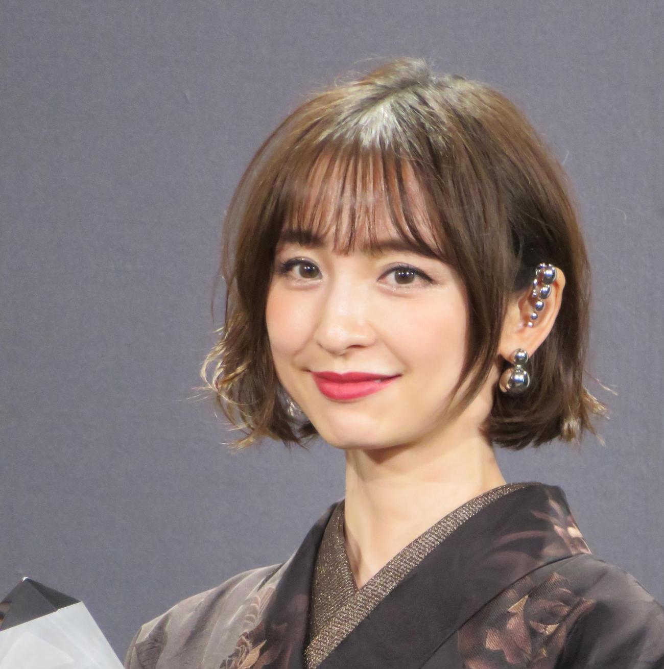 篠田麻里子