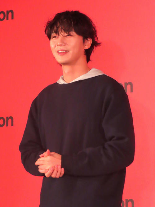 片寄涼太、パク・ソジュンと笑顔のツーショット公開「すごくあたたか
