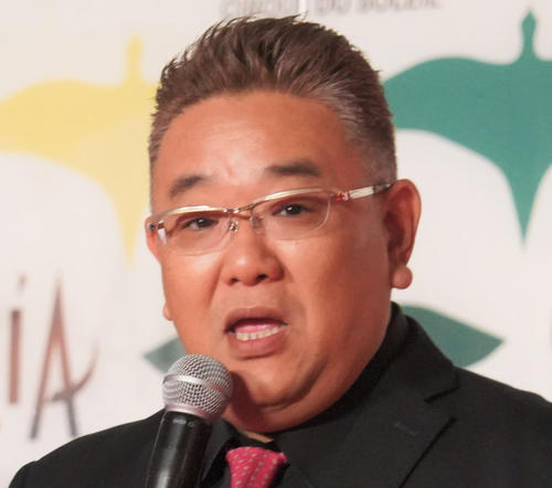 サンド伊達みきおが実名告白、今さら聞けない共演者の連絡先「お前から何の連絡来るんだよって」