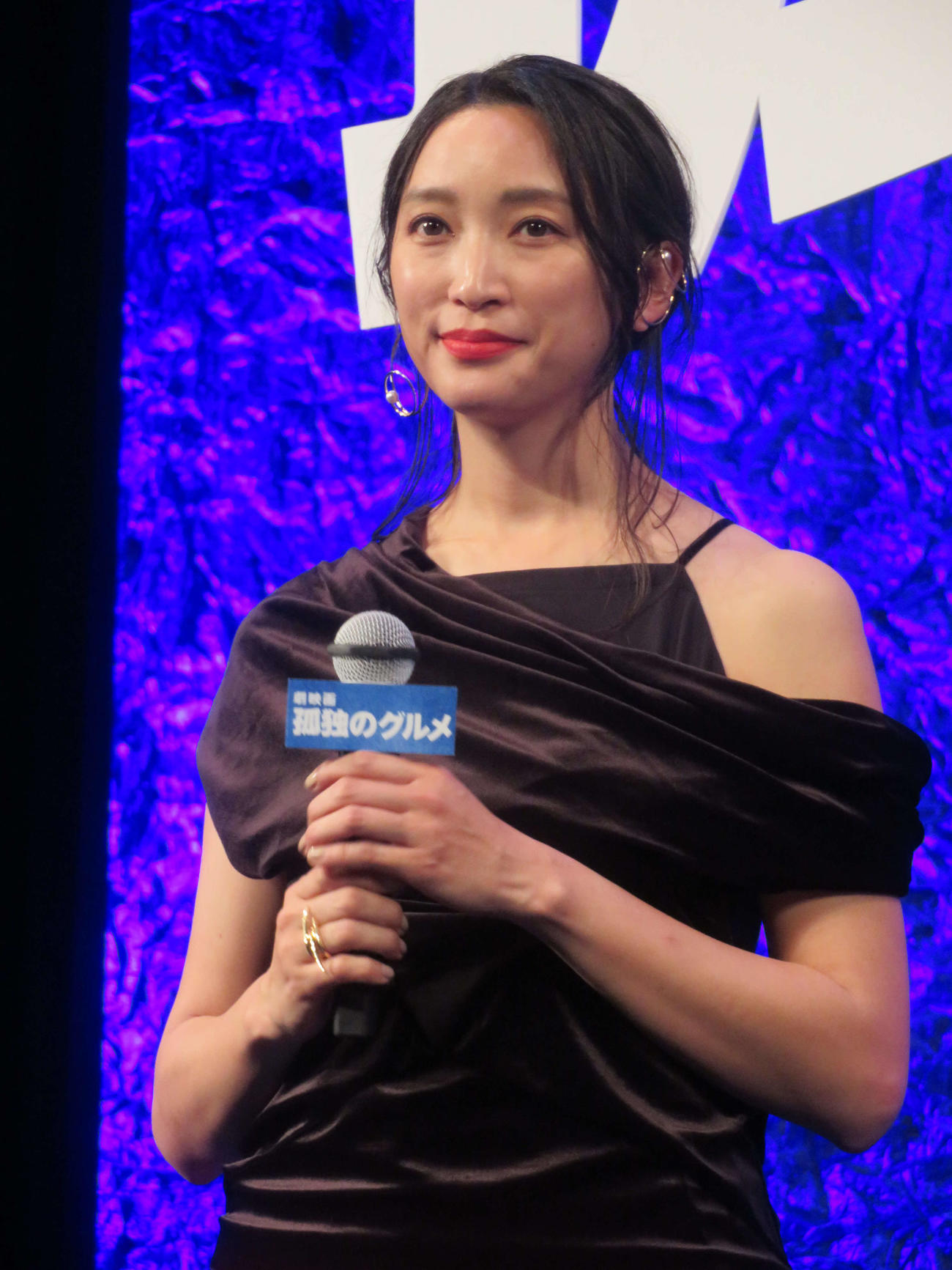 「劇映画　孤独のグルメ」完成披露試写会に登壇した杏（撮影・村上幸将）