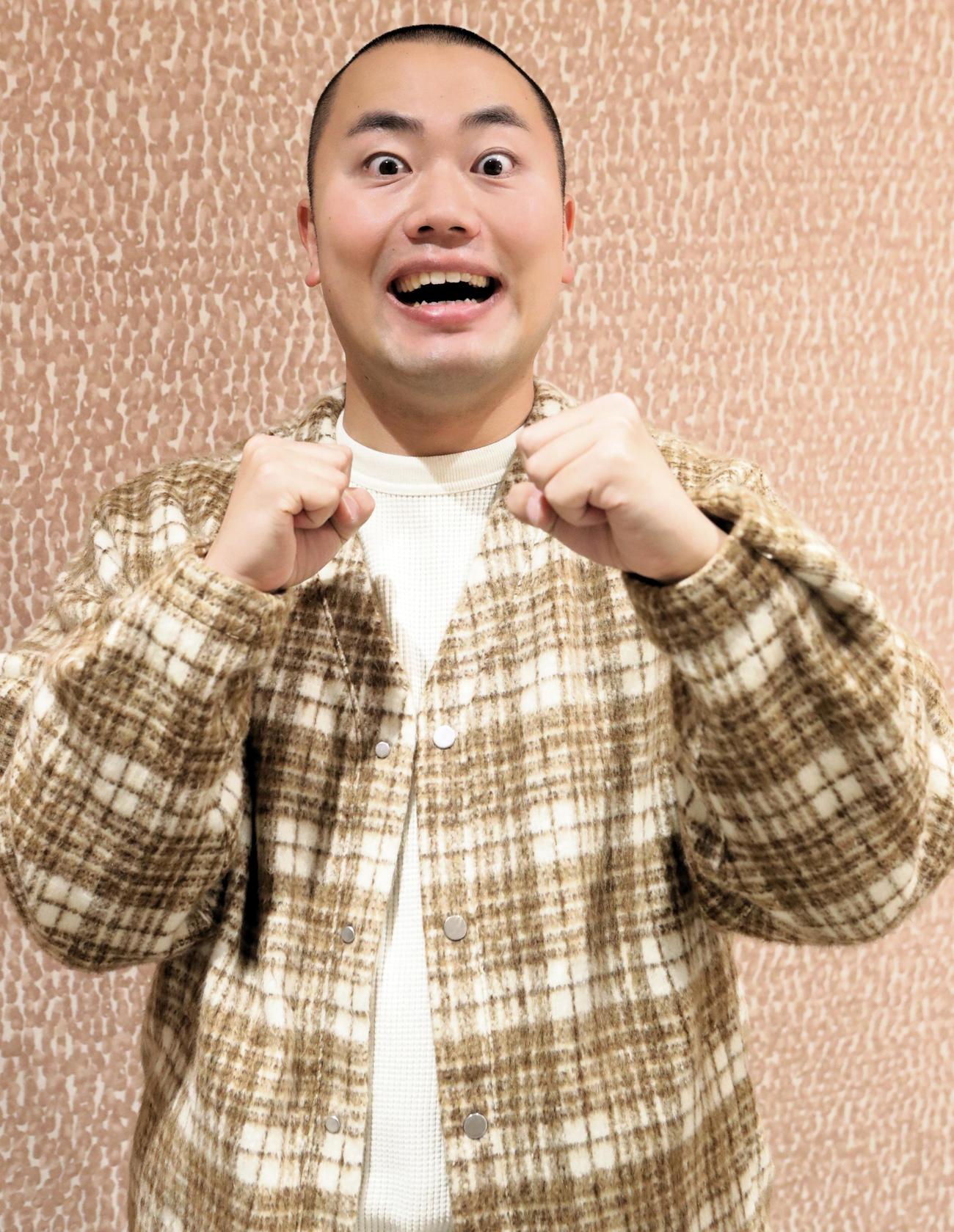 未来の後輩にエールを送るハナコ岡部大（撮影・高橋洋平）