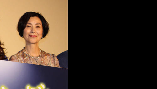 手塚理美「男女7人秋物語」出演の大竹しのぶ、岩崎宏美と再会ショット