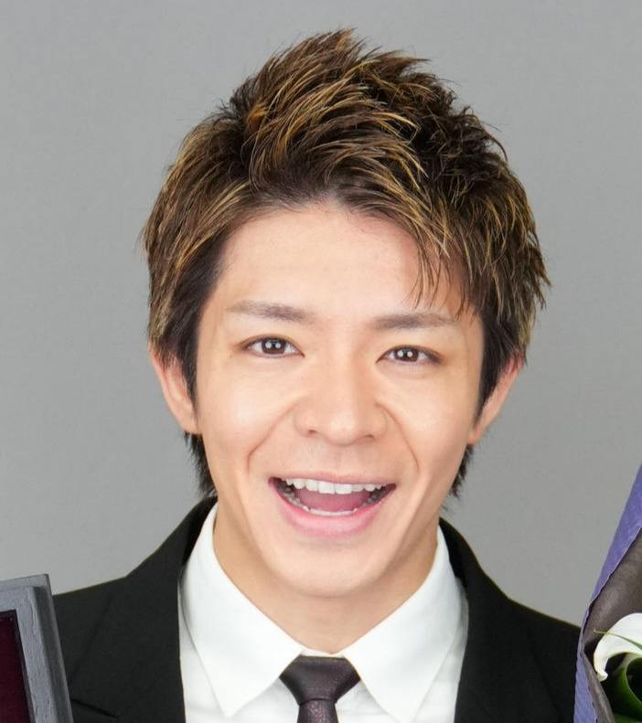 Number_i岸優太「夜公演もおねしゃすーーー！！！！」ポストに5分で