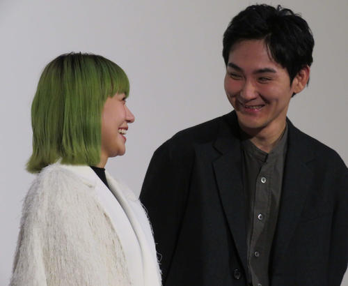 奈緒＆松田龍平、NHKドラマ10で社会派ドラマ　「ブタの脳みそを…」奈緒の食いっぷりも注目