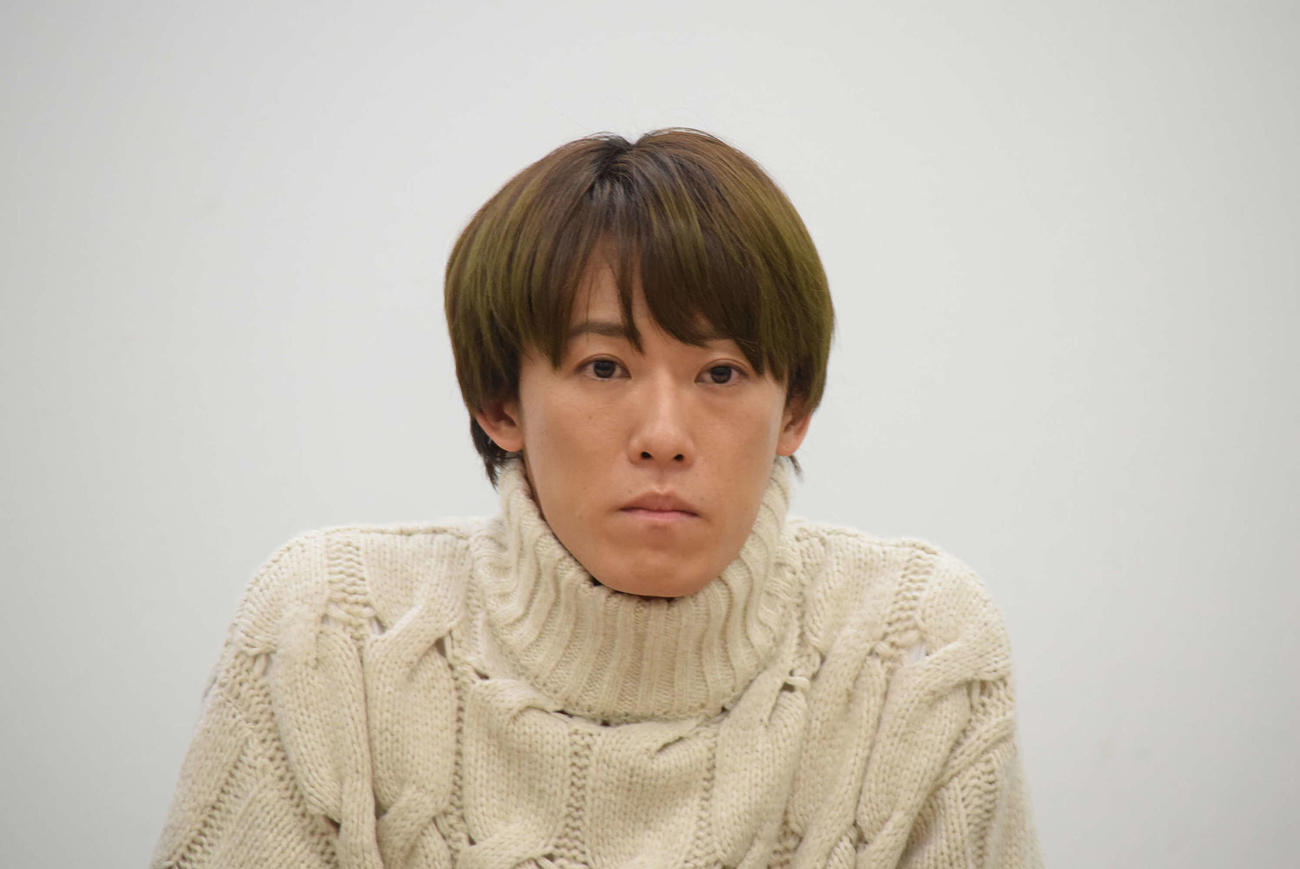 舞台への意気込みを語ったふぉ～ゆ～越岡裕貴（撮影・阪口孝志）