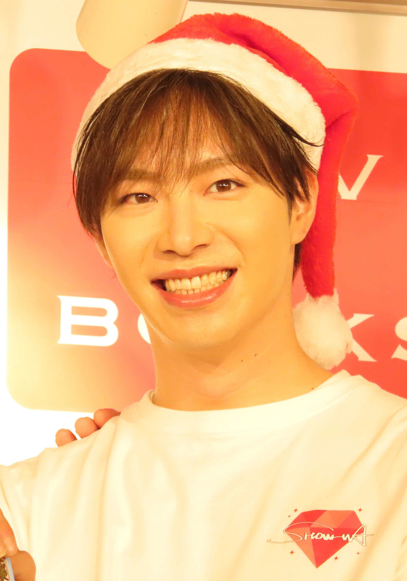 初写真集「最後の恋人」発売記念イベントに出席したSHOW－WAの塩田将己