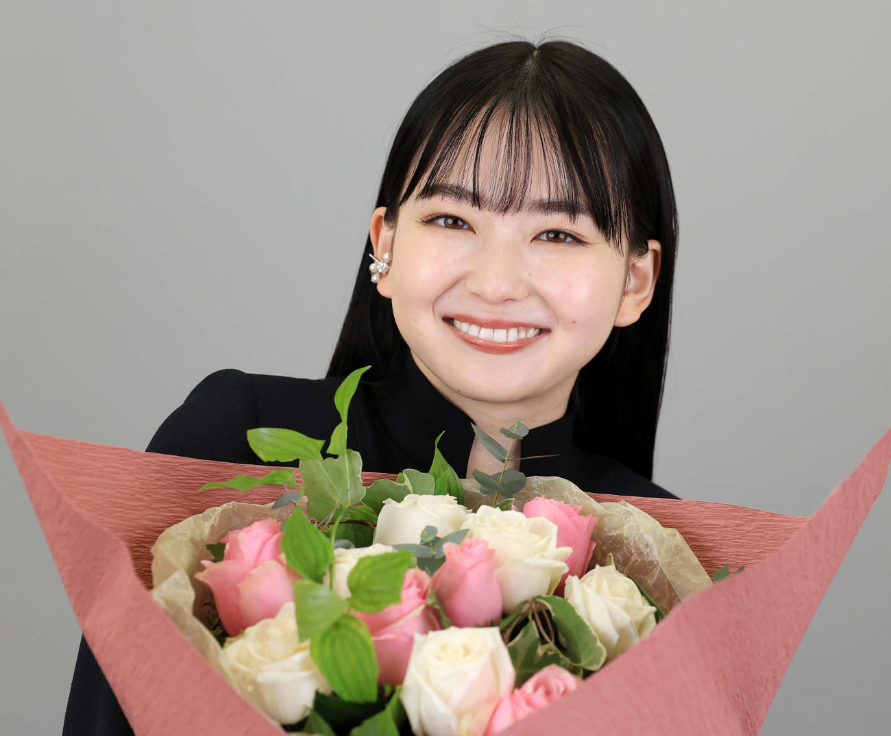日刊スポーツ映画大賞助演女優賞の山田杏奈（撮影・浅見桂子）