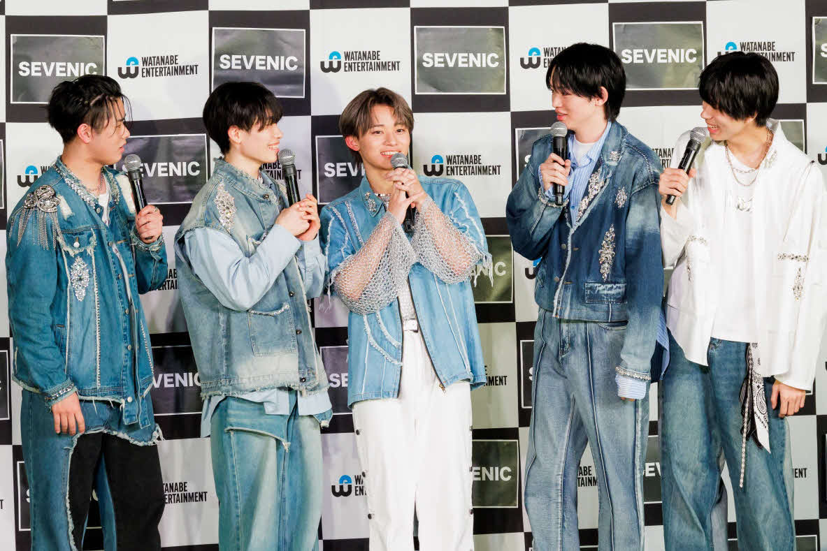 SEVENIC（セブニック）としてメンバーに選抜された左からリョウ、ケンタ、ショウ、リク、オオジュ