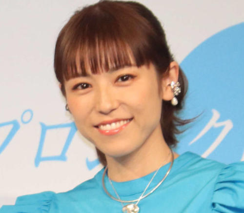 若槻千夏、香港ロケのオフショット投稿　アンミカや大久保佳代子らと食事など楽しむ様子を公開