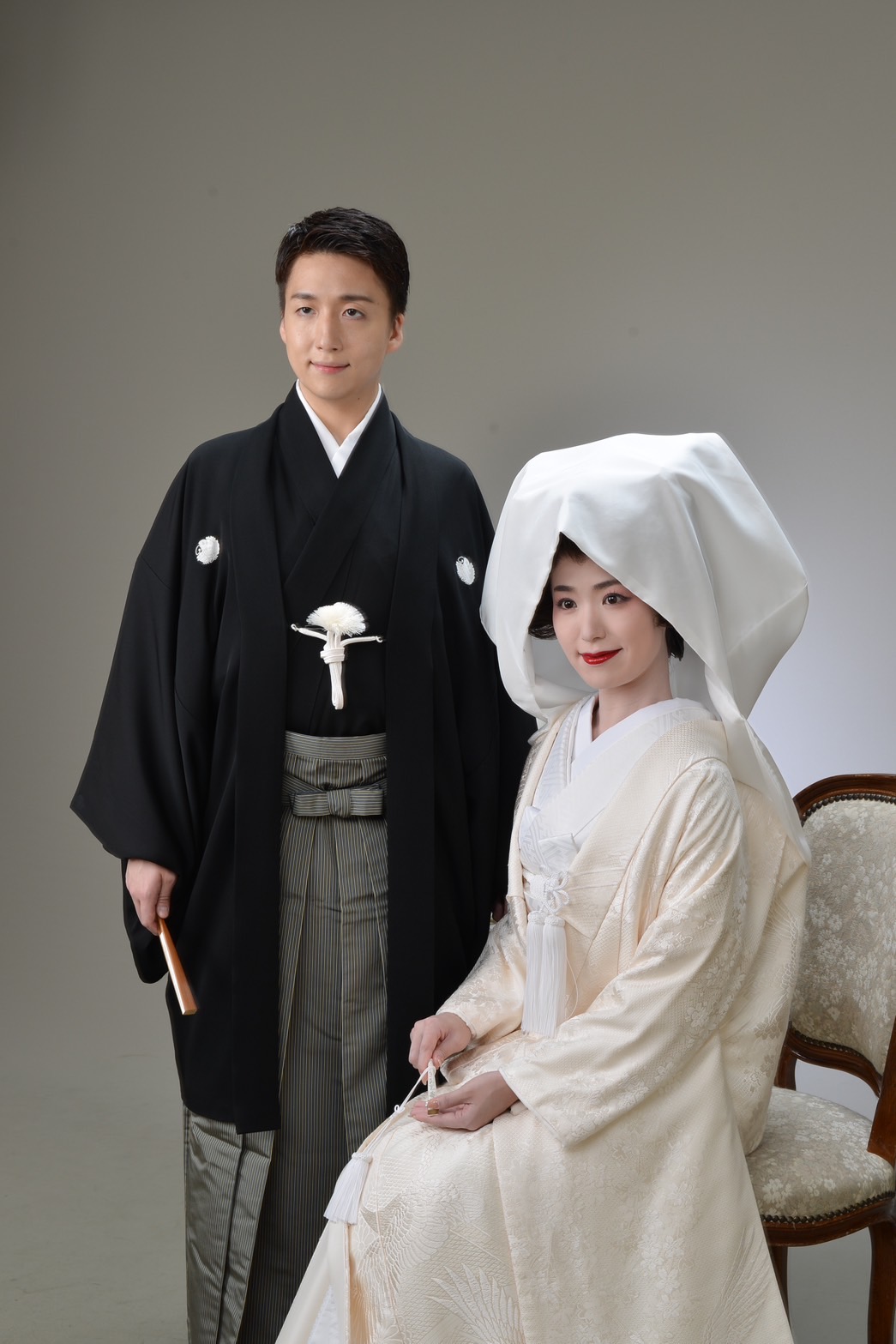 ABCテレビ制作の「新婚さんいらっしゃい！」5日放送分に出演した中村米吉（左）夫妻