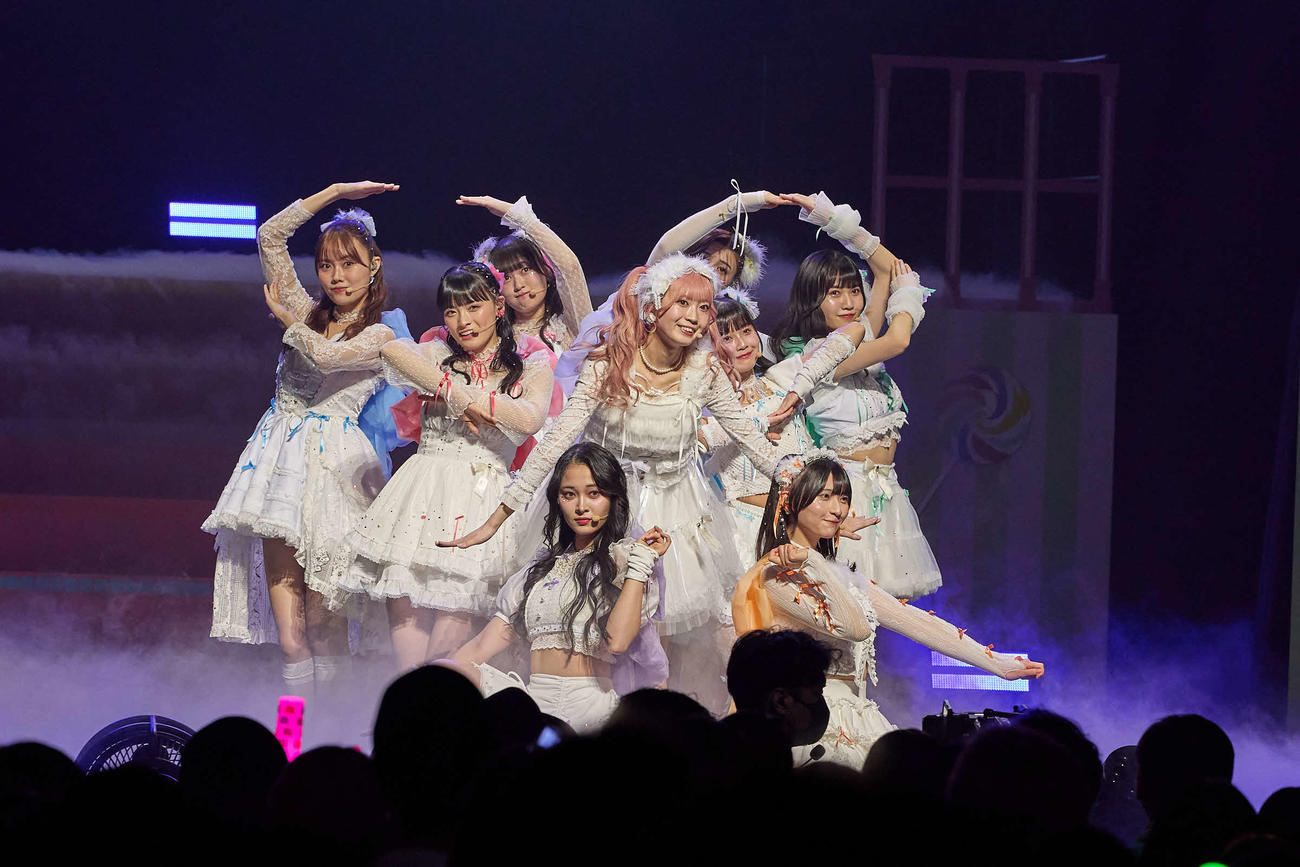 リベンジライブで大成功を収め、念願の日本武道館公演を決めた、いぎなり東北産