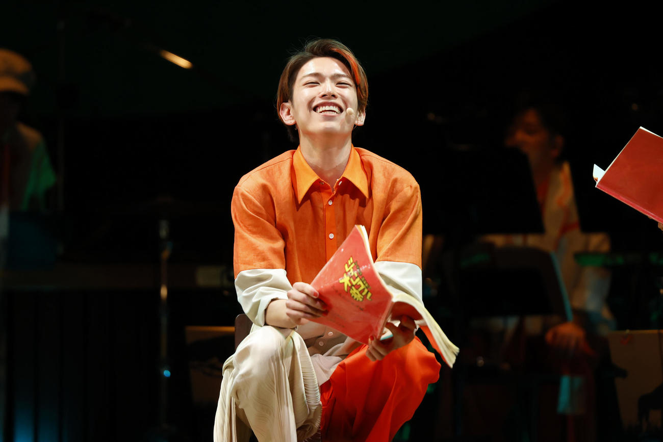 初日を迎えたリーディング音楽劇「『ジャングル大帝』ルネ＆ルッキオ編」（福羅広幸氏撮影）