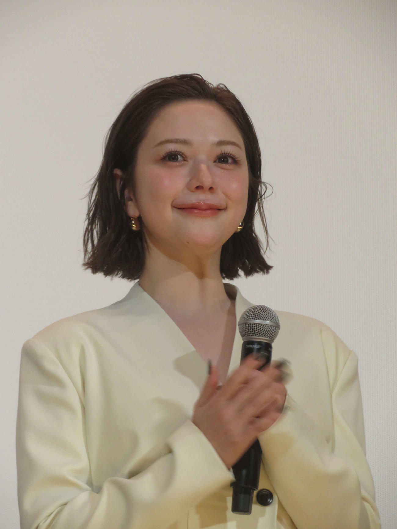 映画「悪鬼のウイルス」完成披露上映会に出席した村重杏奈