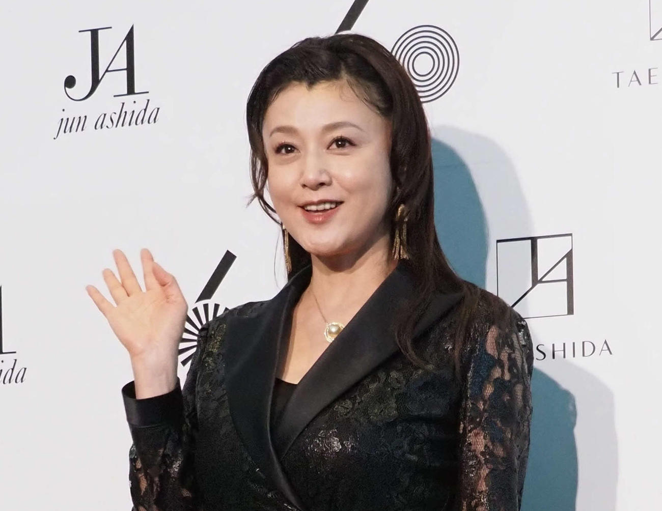 藤原紀香（23年10月撮影）