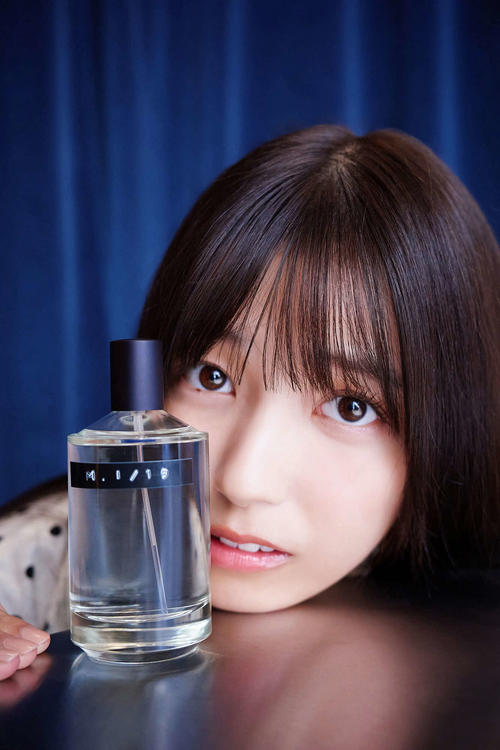 乃木坂46五百城茉央の写真集に「坂道初」の特典、自ら調合した
