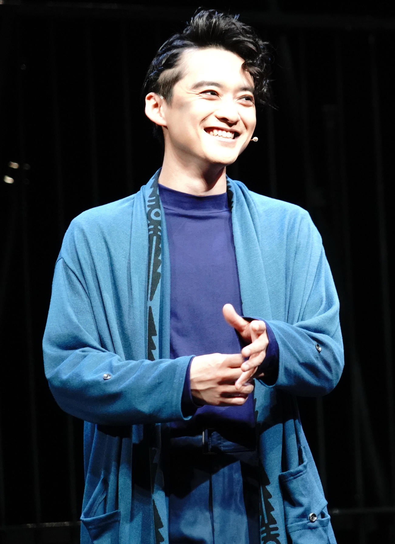舞台「Kappa～芥川龍之介『河童』より～」取材会　初日を迎えた舞台の開幕直前取材に応じた木ノ本嶺浩＝2021年6月5日