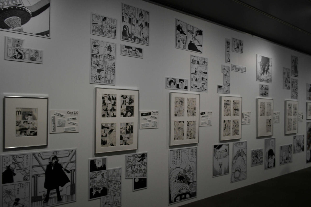 「手塚治虫　ブラックジャック展」では500点以上の原稿に加えて単行本の200以上のエピソードの直筆原稿が展示されている（（C）Tezuka Productions）