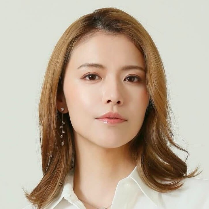 彩凪翔のインスタグラムから