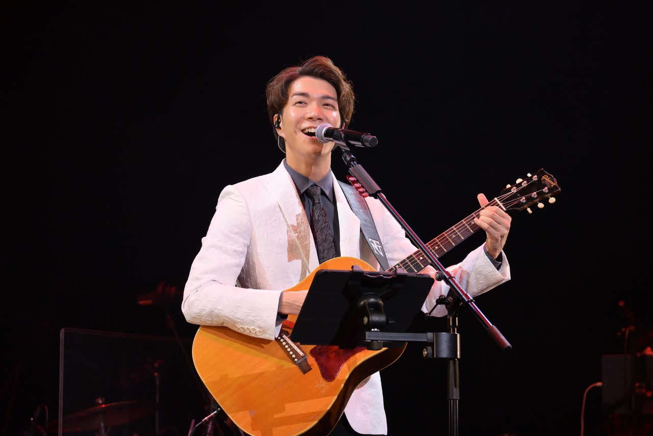 デビュー8周年記念ライブを行った中澤卓也