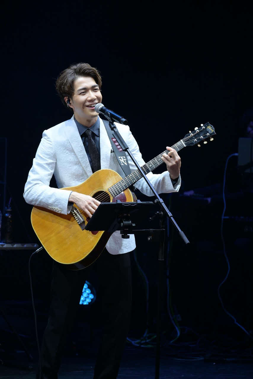 デビュー8周年記念ライブを行った中澤卓也