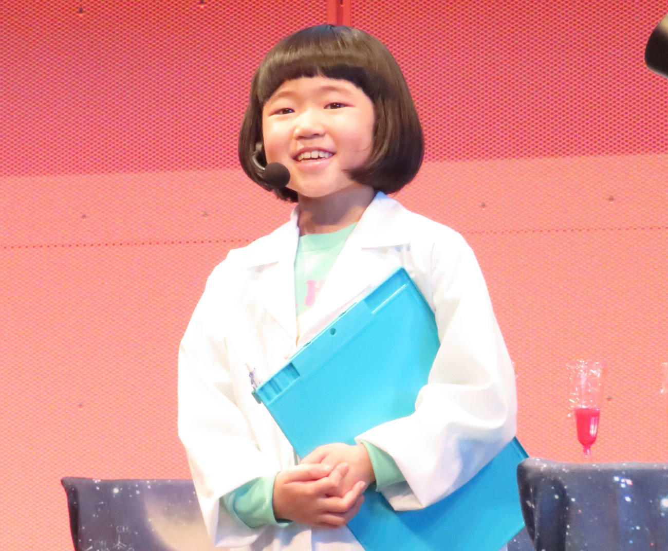 「永尾柚乃ちゃんと脱炭素を学ぶ！市岡元気先生の”HTT”サイエンスライブ」に出席した永尾柚乃