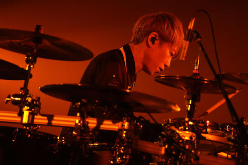 7/20購入予定 tama hyde ラルク L'Arc本郷奏多 MOON ラルク、3年ぶり東京ドームでhyde誕生祭 5万人一斉クラッカー