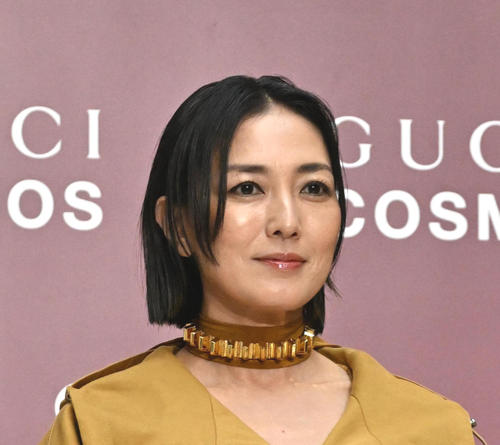 板谷由夏「かなり気に入ってる」と愛猫の”にゃんあるある”投稿　「キュンです」の声