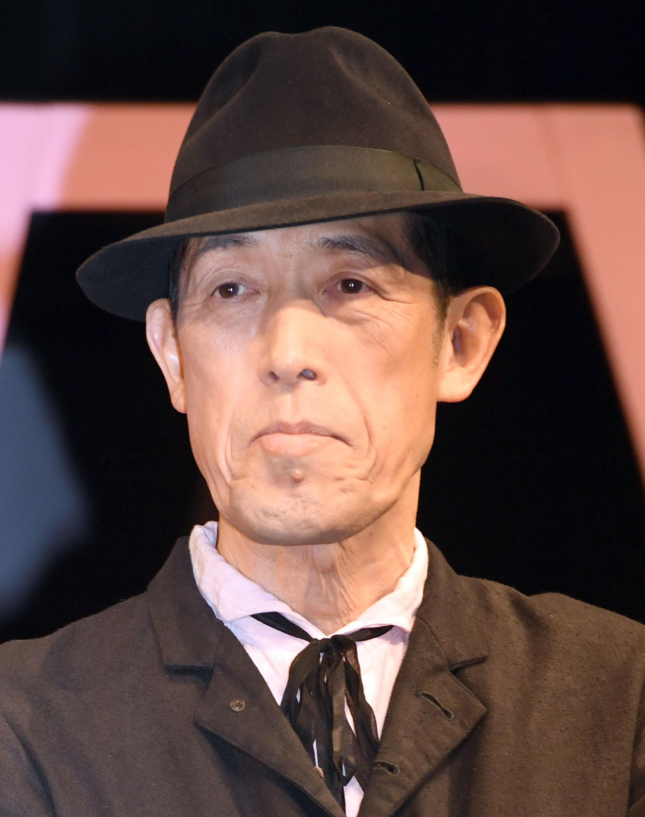 嶋田久作（20年2月撮影）
