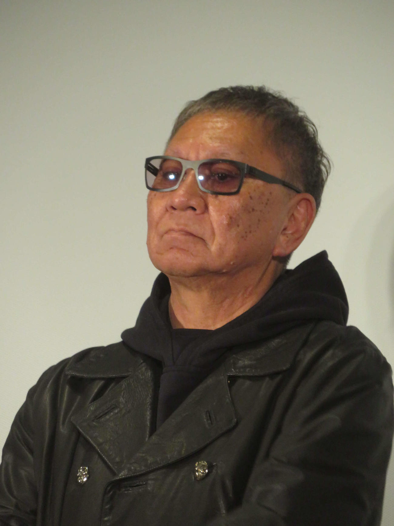 映画「BLUE FIGHT～蒼き若者たちのブレイキングダウン」完成披露舞台あいさつに出席した三池崇史監督