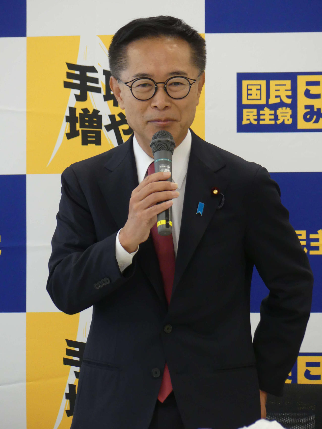 国民民主党の古川元久氏（24年12月撮影）