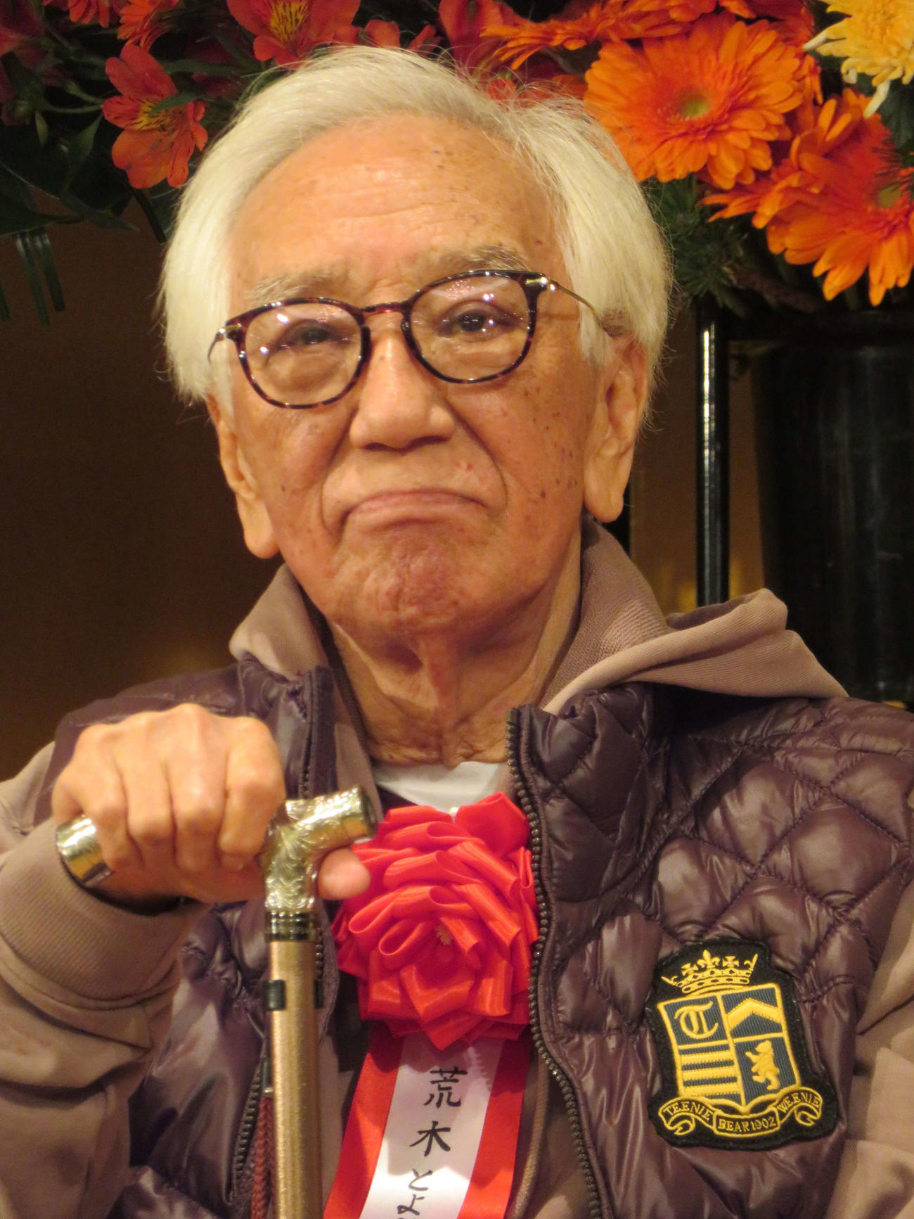 「令和6年度　藤田まさと賞」を受賞した「庄内しぐれ酒」を作詞した荒木とよひささん