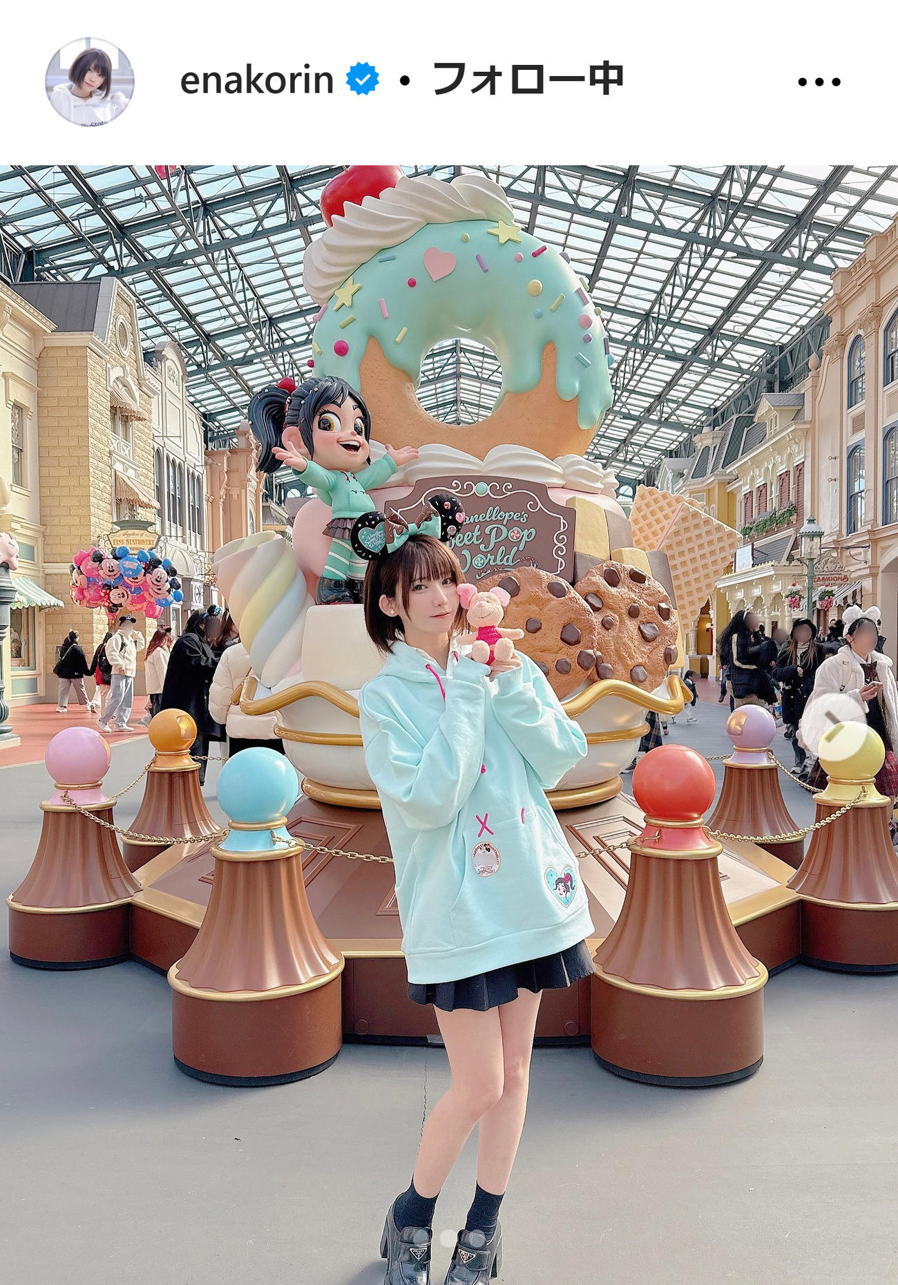 えなこのインスタグラムから