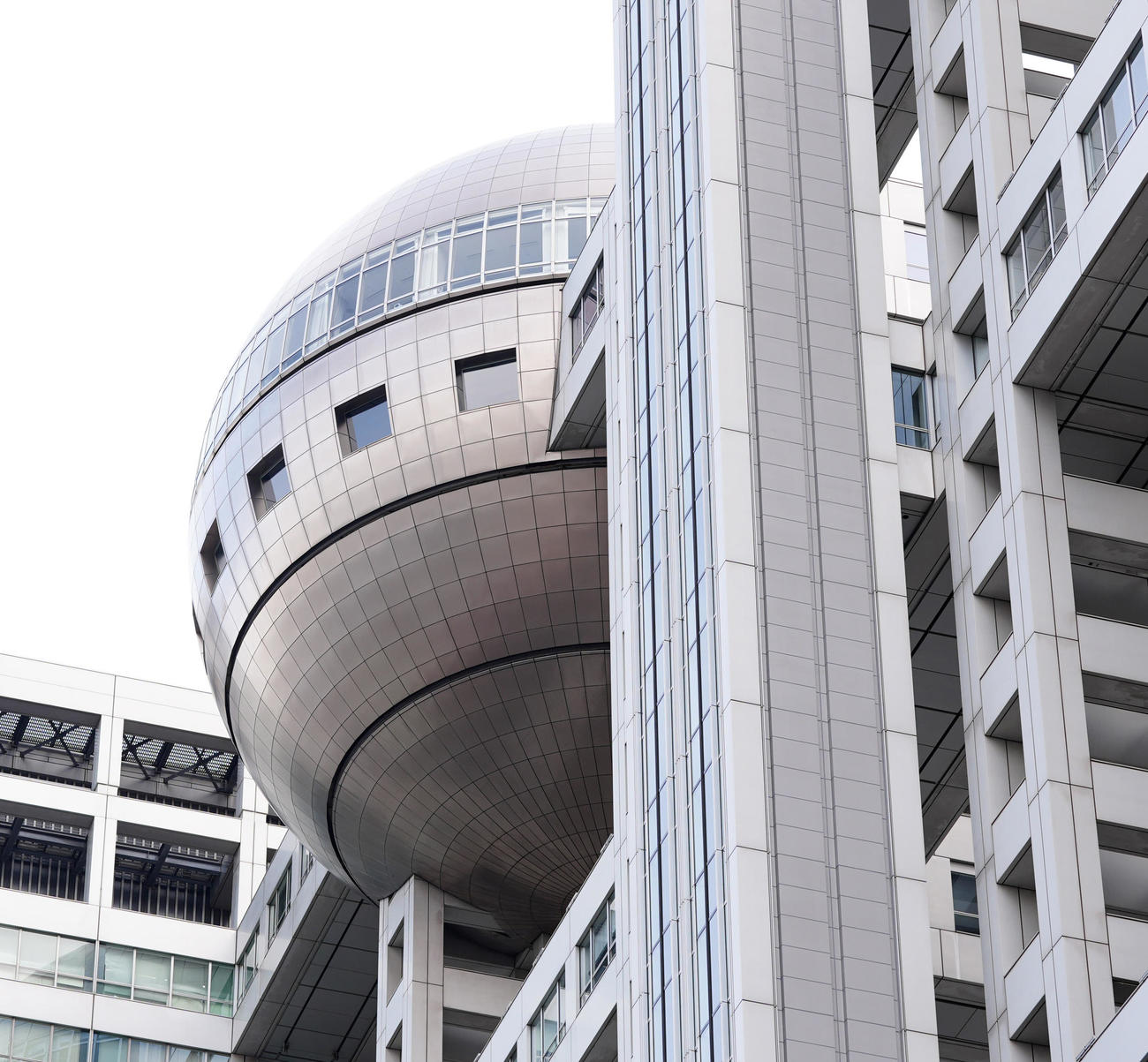 フジテレビの球体展望台（撮影・江口和貴）